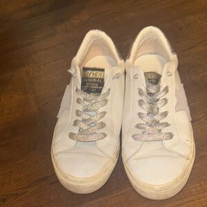 WOMEN'S VINTAGE HAVANA ALEXA SNEAKERS
VINTAGE HAVANA
